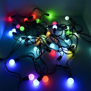 яяя Гирлянда улич. Шарики матов. 100LED, 10м, d=1,5см, разноцв., черн. провод