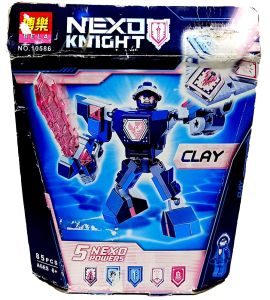 У Конструктор "Nexo Knight / CLAY" коллекц. 85эл., 22*18см, в кор. (повреждена упаковка)